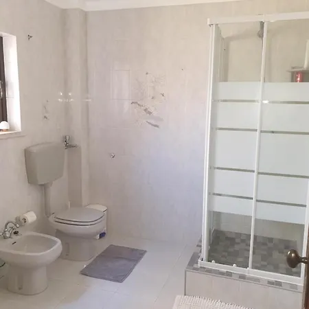 Casa Em - Setubal * Palmela