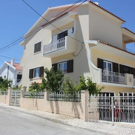 Casa Em - Setubal بالميلا