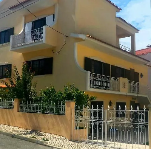 Дом отдыха Casa Em - Setubal *